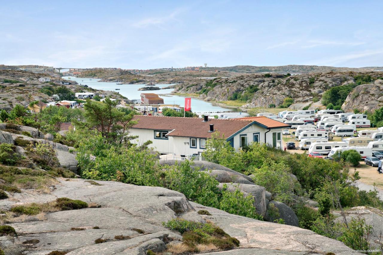 فندق First Camp Solvik-Kungshamn Väjern المظهر الخارجي الصورة